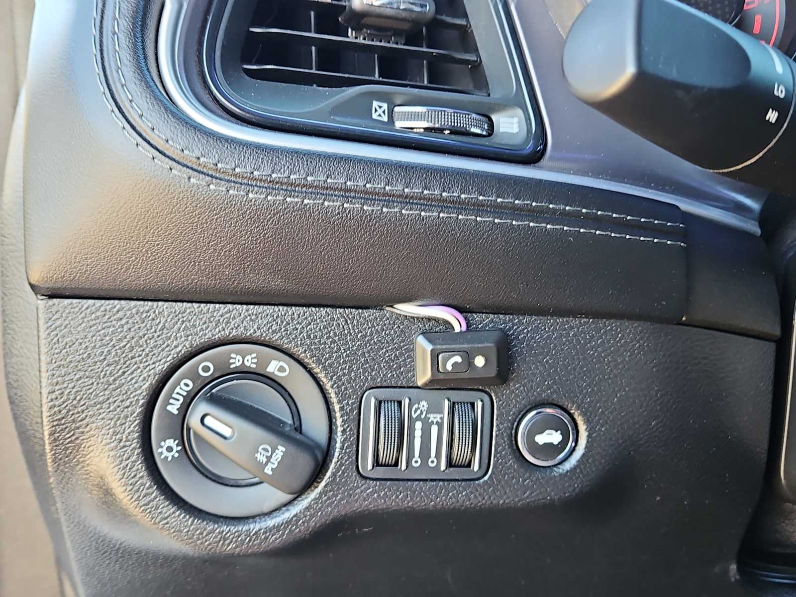 Thumbnail: 2022 Dodge Challenger - 18