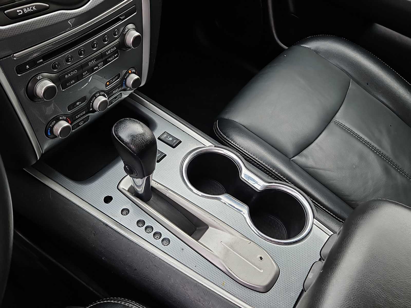 Thumbnail: 2020 Nissan Pathfinder - 20