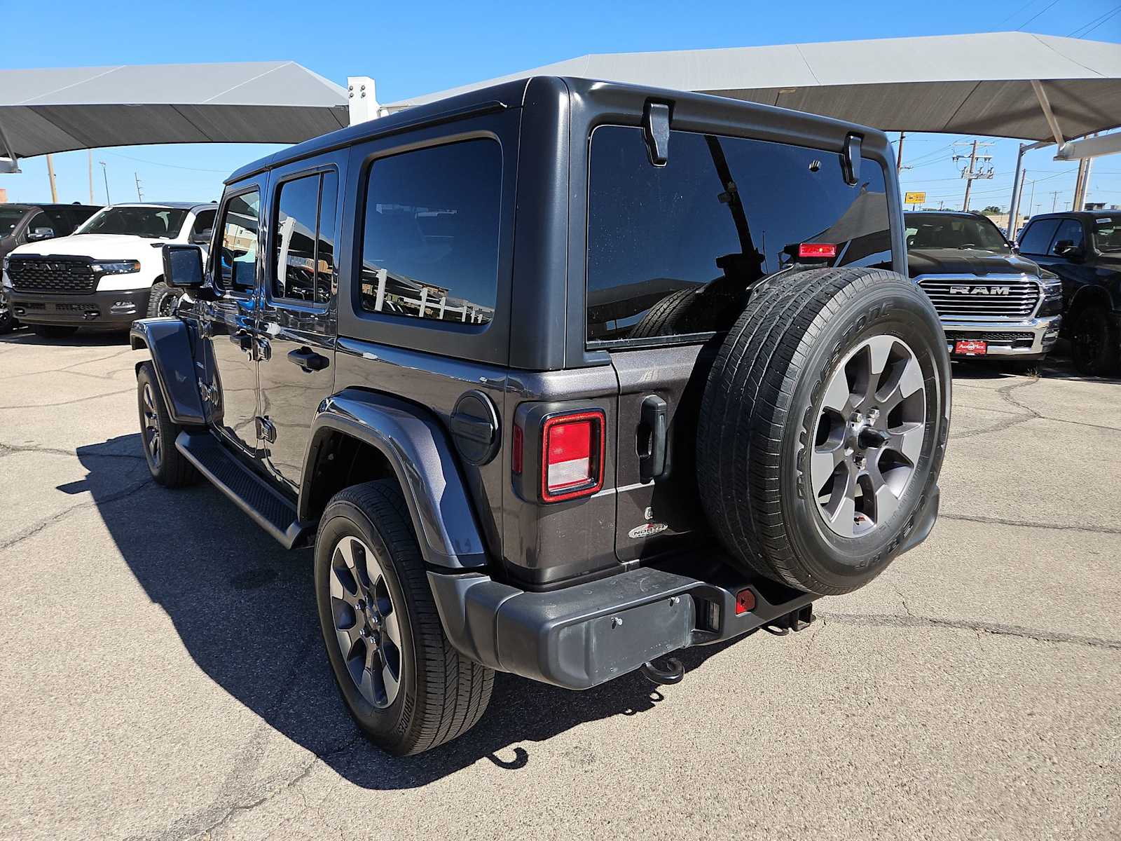 Thumbnail: 2020 Jeep Wrangler - 6