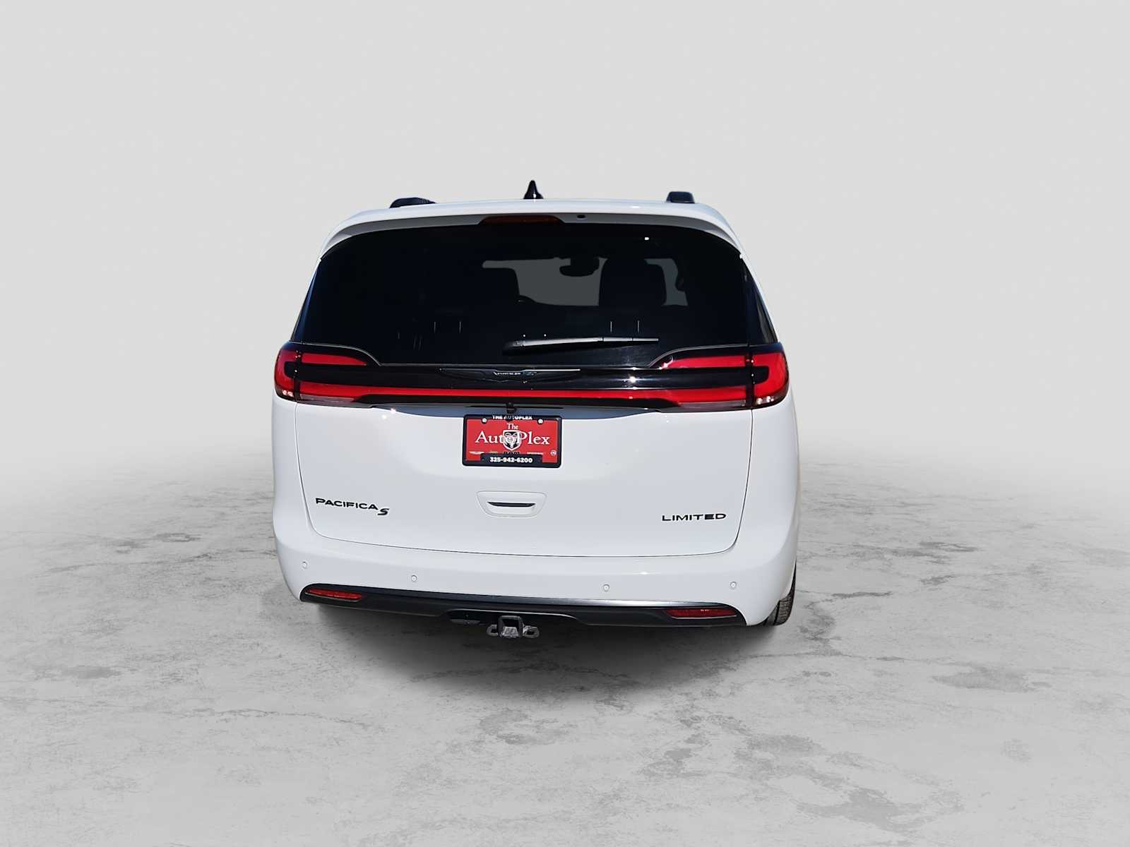 Thumbnail: 2026 Chrysler Pacifica - 7