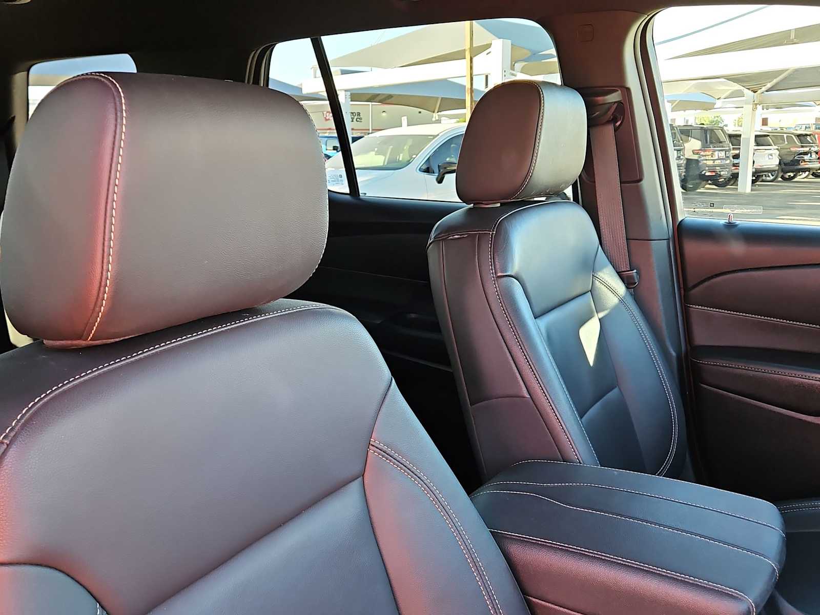 Thumbnail: 2022 Chevrolet Traverse - 17