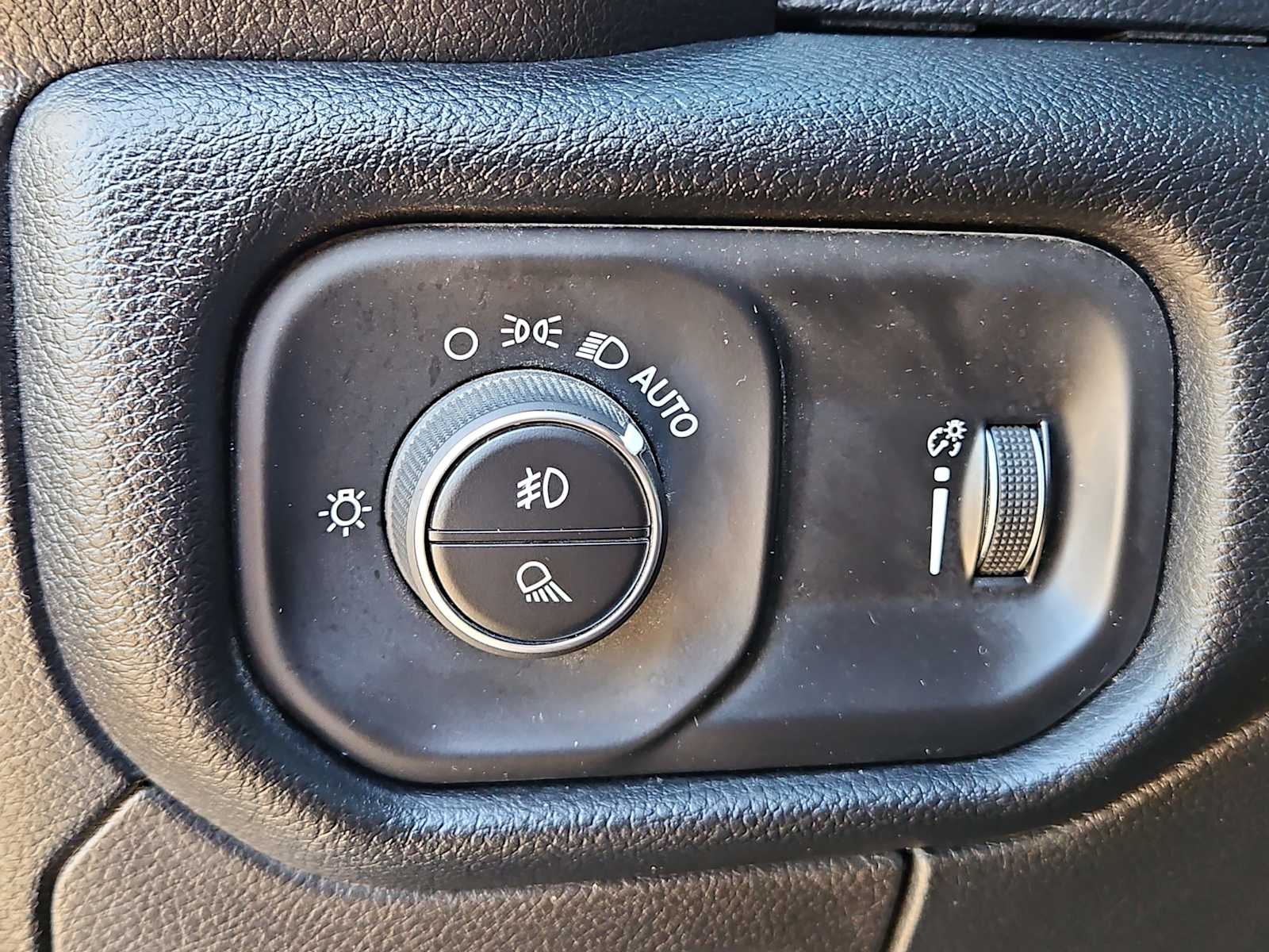 Thumbnail: 2022 RAM 1500 - 24