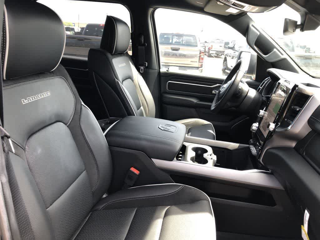 Thumbnail: 2026 RAM 1500 - 18