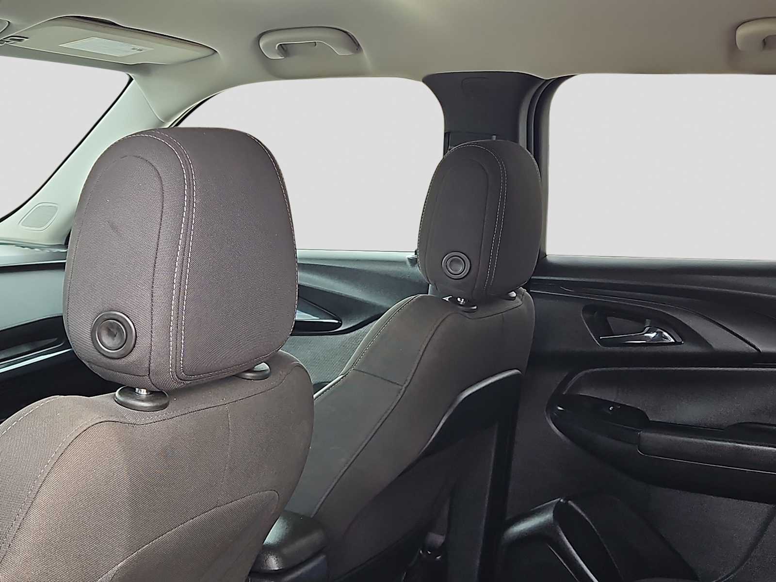 Thumbnail: 2023 Chevrolet TrailBlazer - 16