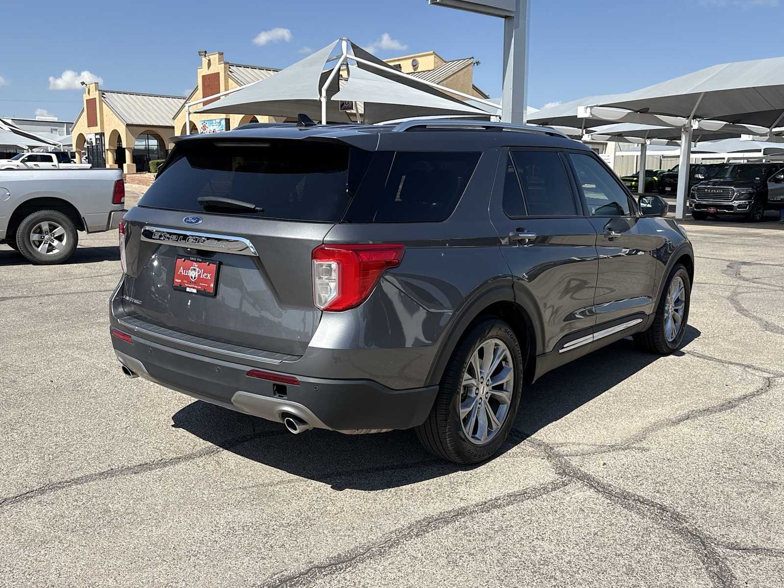 Thumbnail: 2023 Ford Explorer - 8