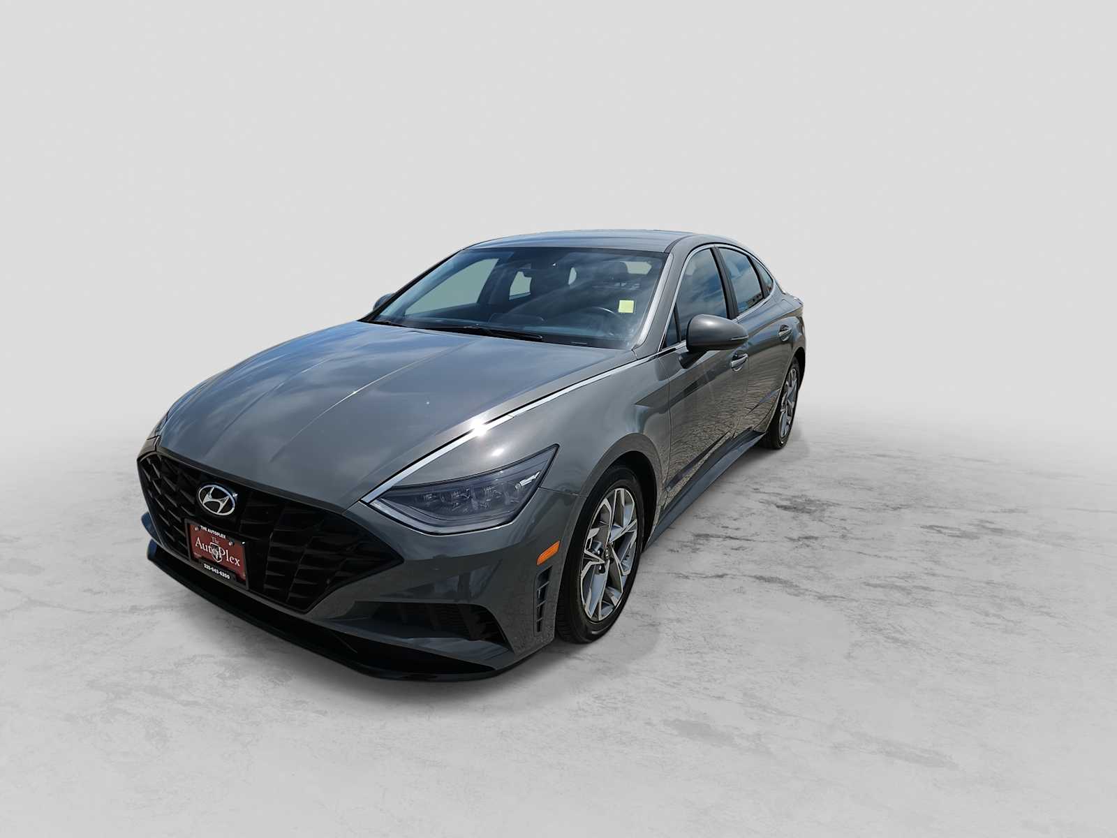 Thumbnail: 2023 Hyundai Sonata - 4