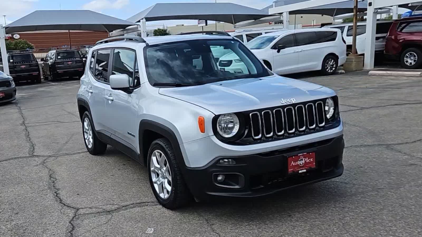 Used 2018 Jeep Renegade Latitude with VIN ZACCJABB3JPJ20558 for sale in San Angelo, TX