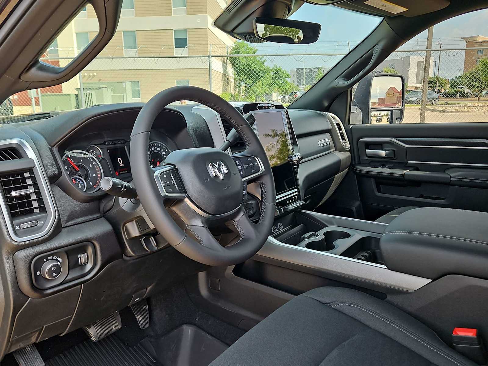 2025 RAM 3500 Big Horn 10