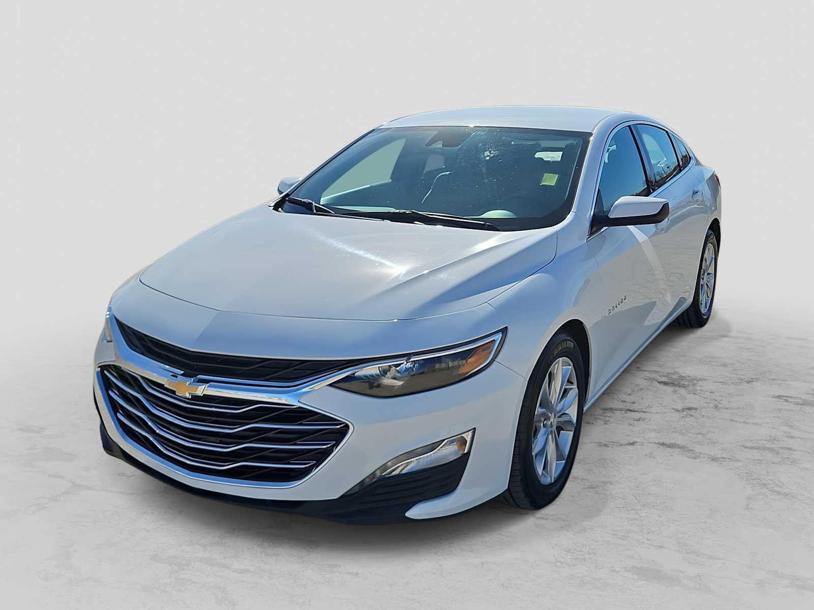 Thumbnail: 2024 Chevrolet Malibu - 1
