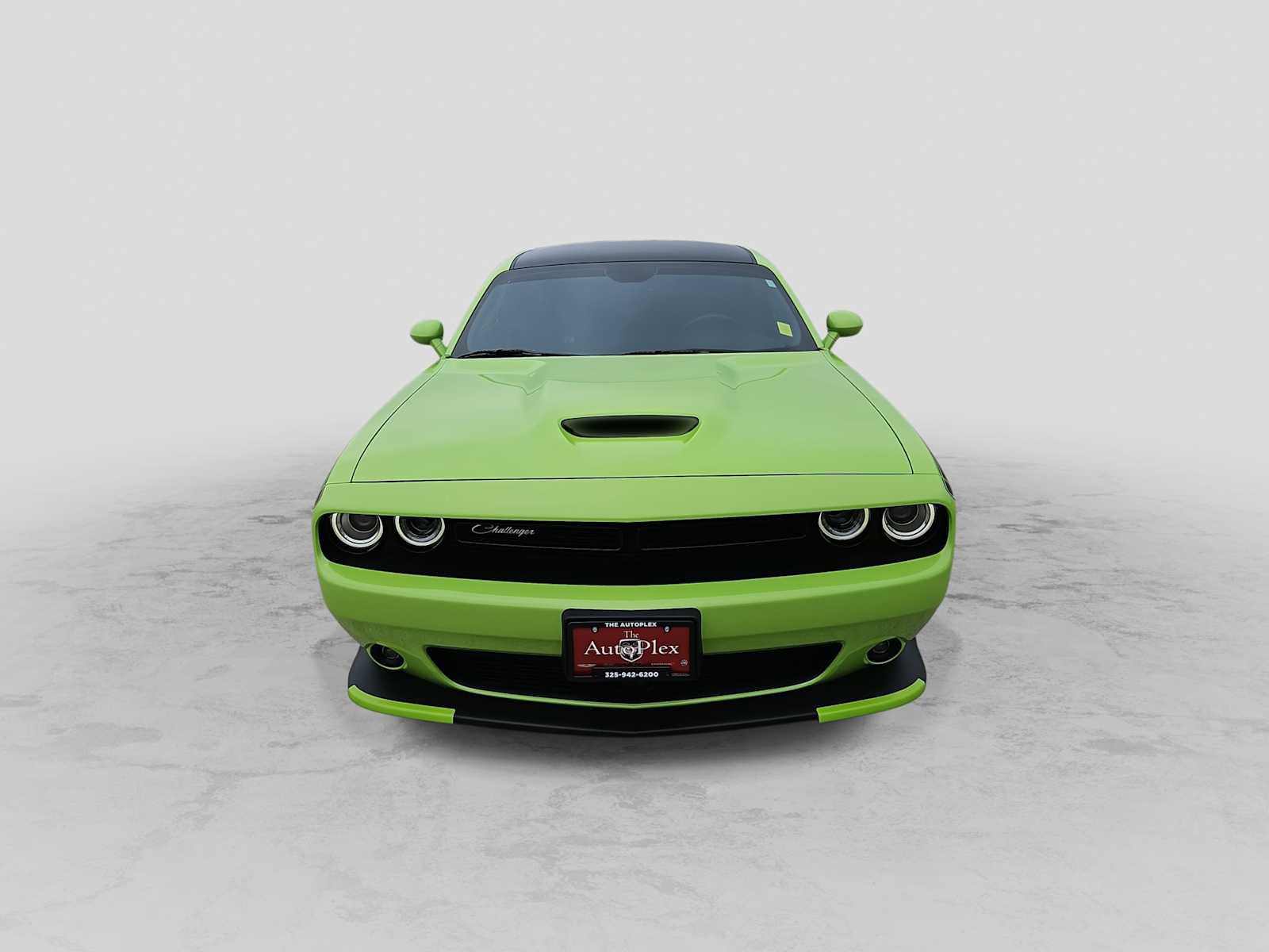 Thumbnail: 2023 Dodge Challenger - 3
