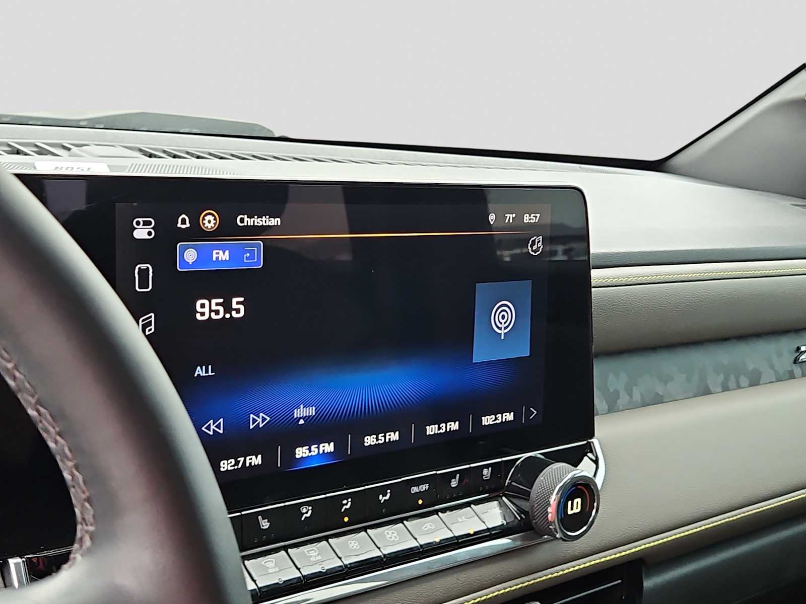 Thumbnail: 2024 Chevrolet Colorado - 24