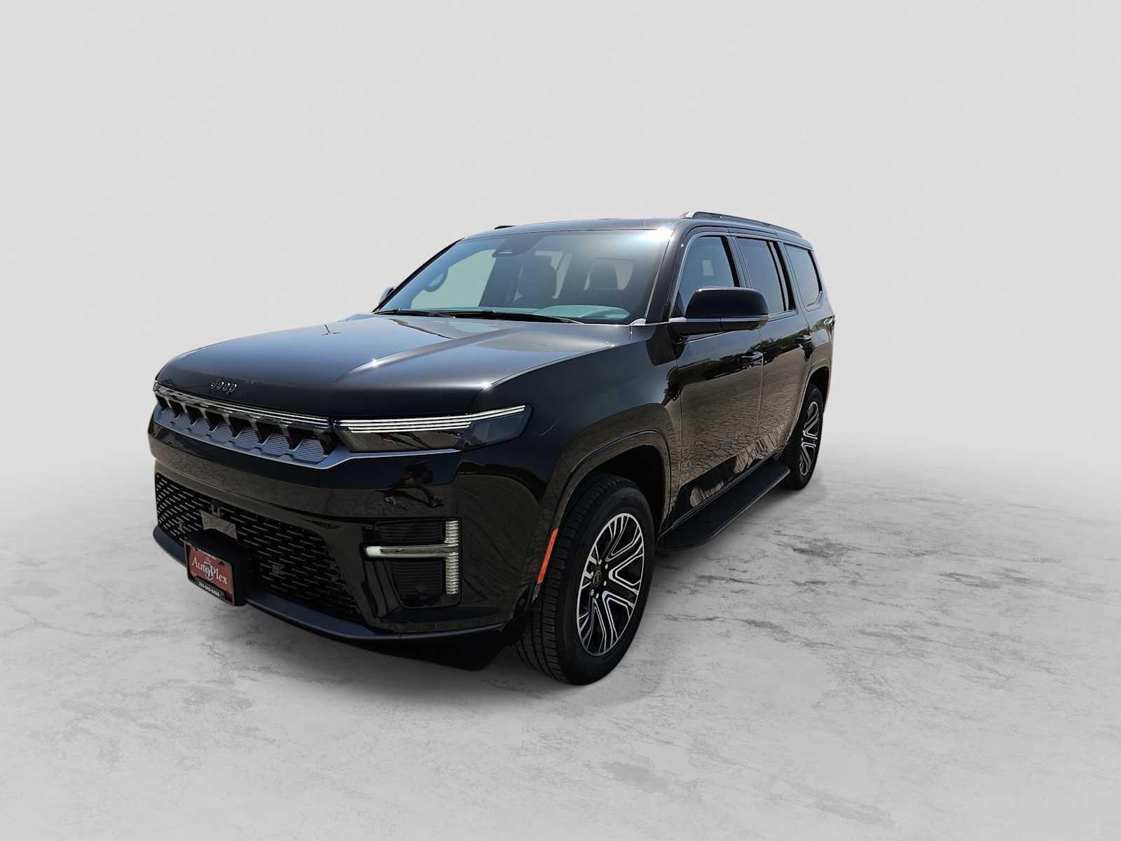 Thumbnail: 2026 Jeep Grand Wagoneer - 4