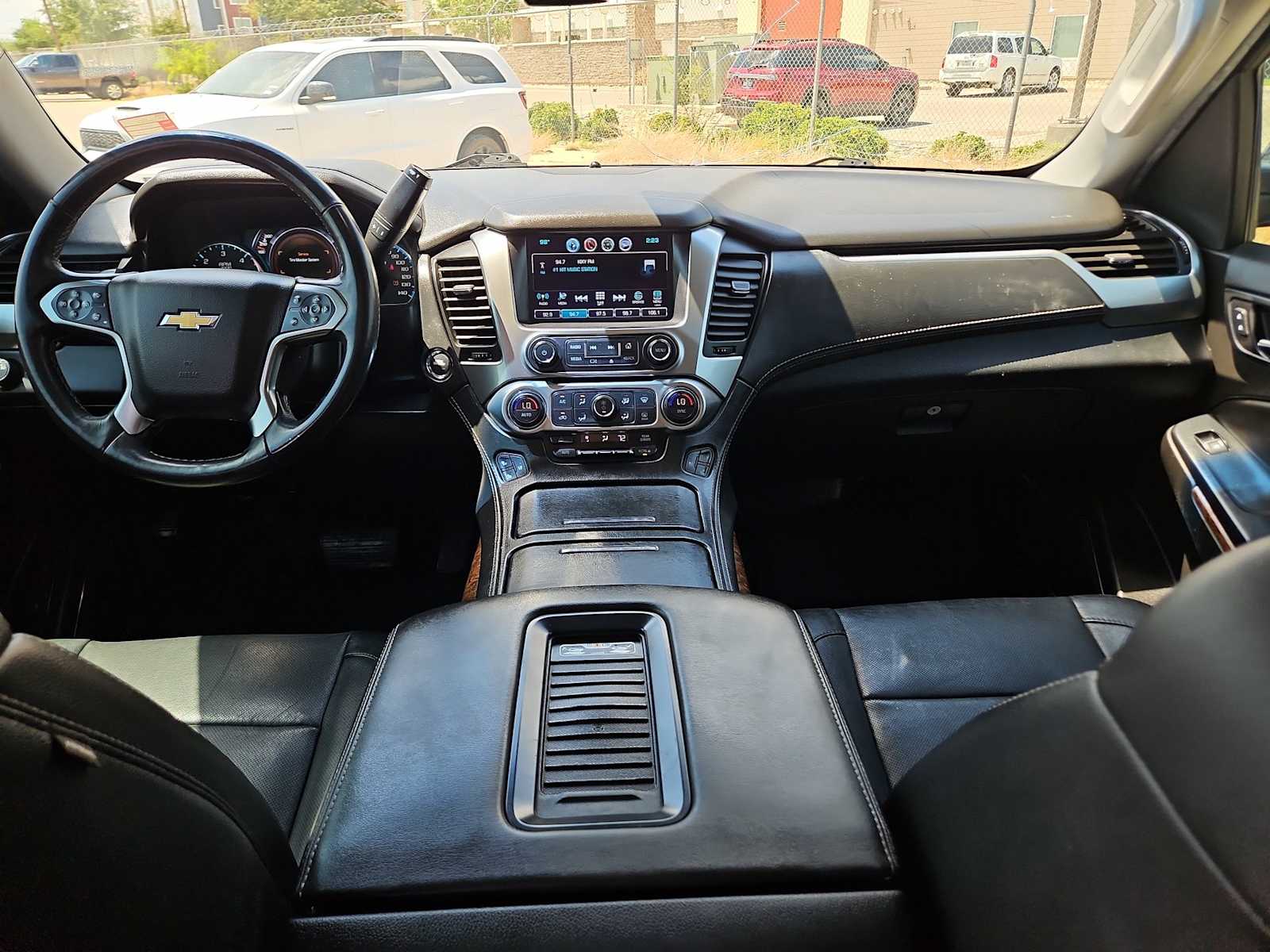 Thumbnail: 2017 Chevrolet Tahoe - 19