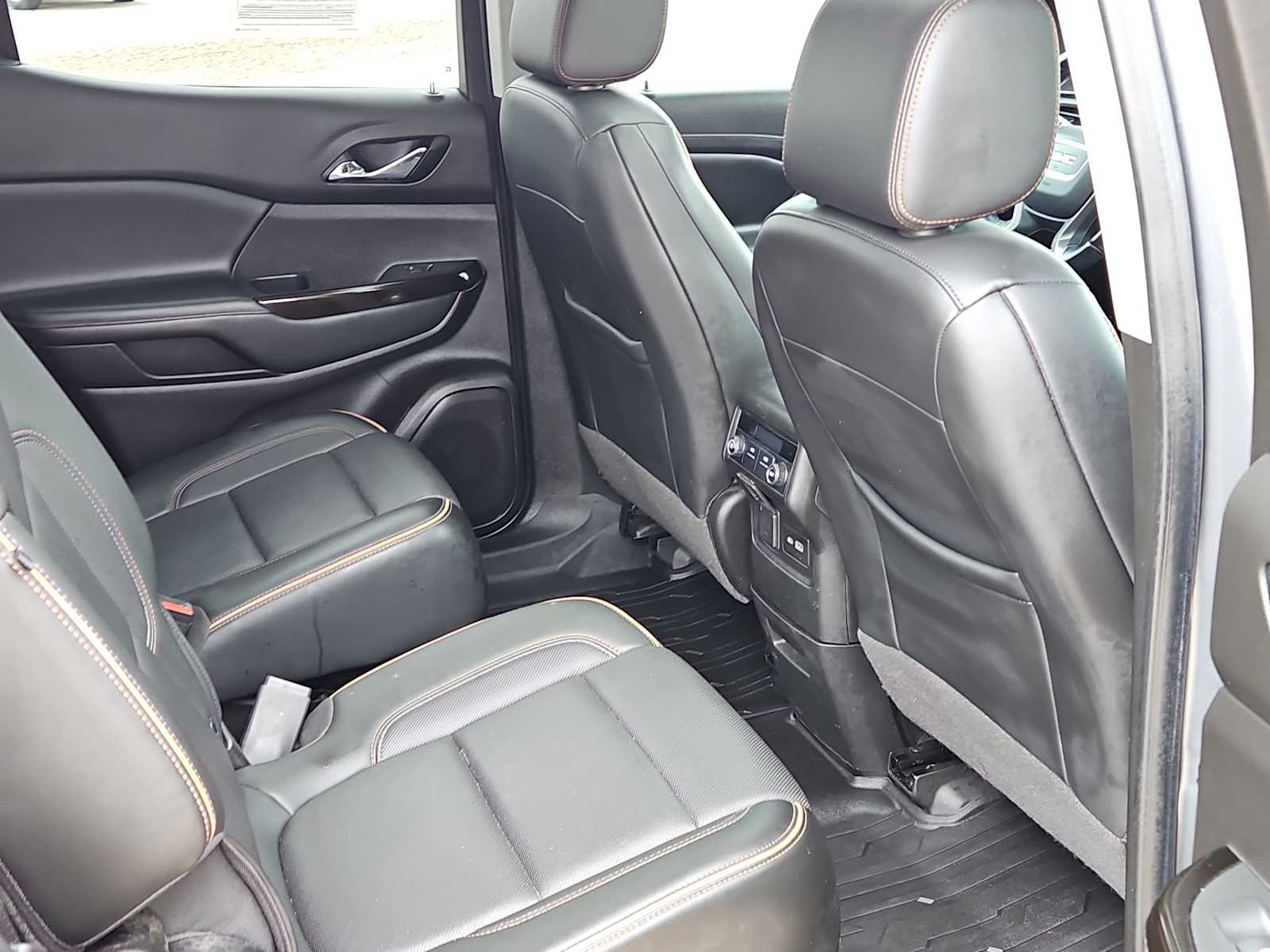Thumbnail: 2021 GMC Acadia - 20