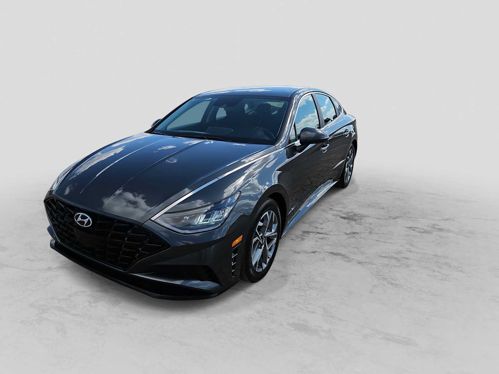 Thumbnail: 2022 Hyundai Sonata - 4