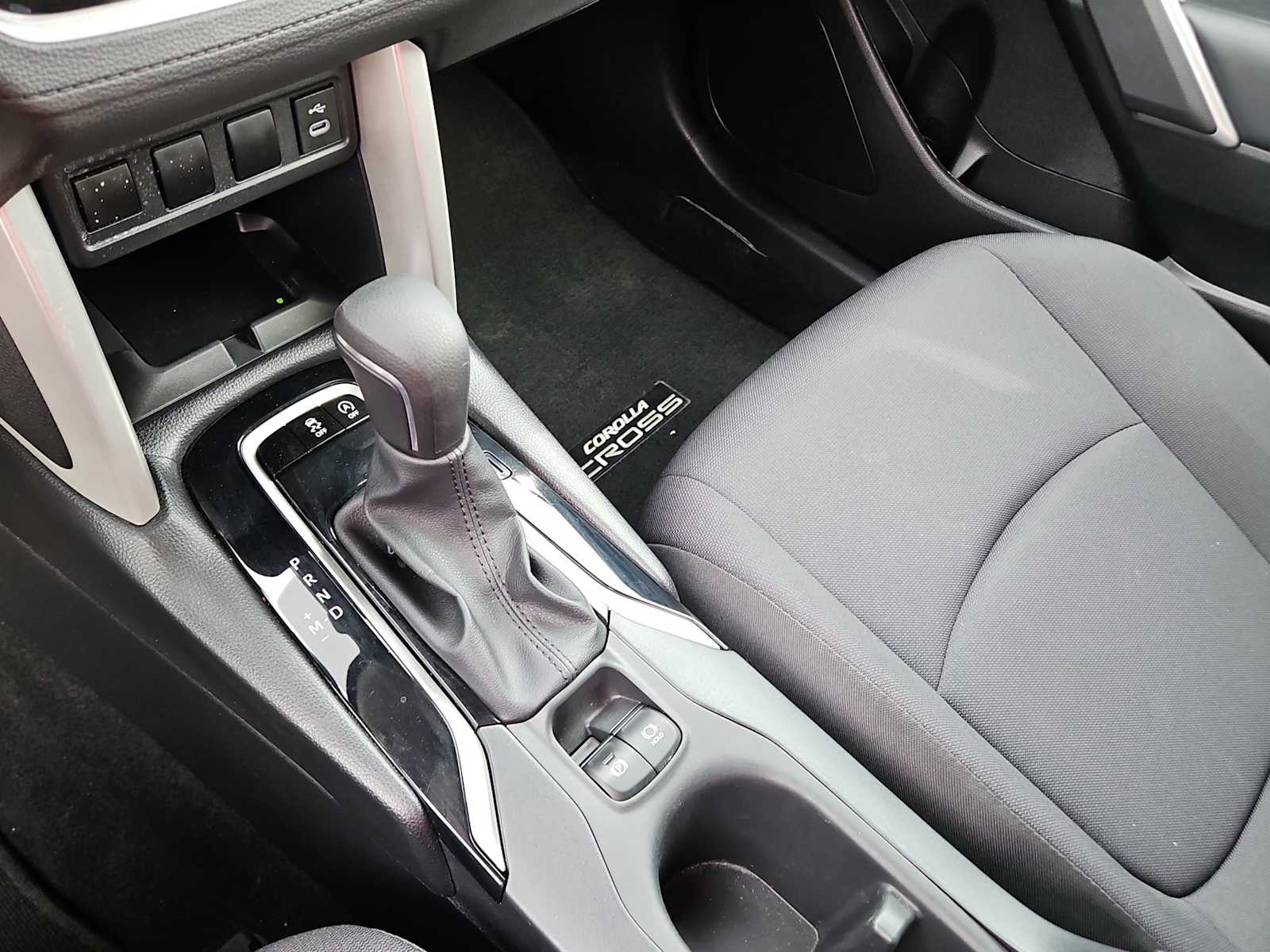 Thumbnail: 2024 Toyota Corolla Cross - 20