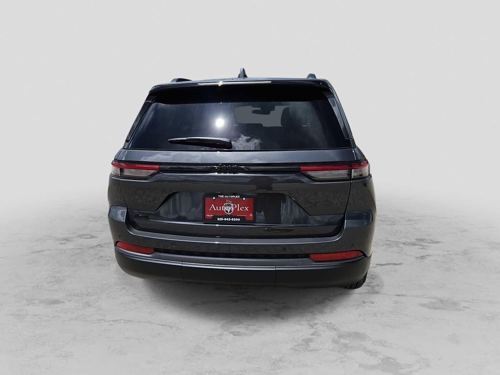 Thumbnail: 2026 Jeep Grand Cherokee - 7