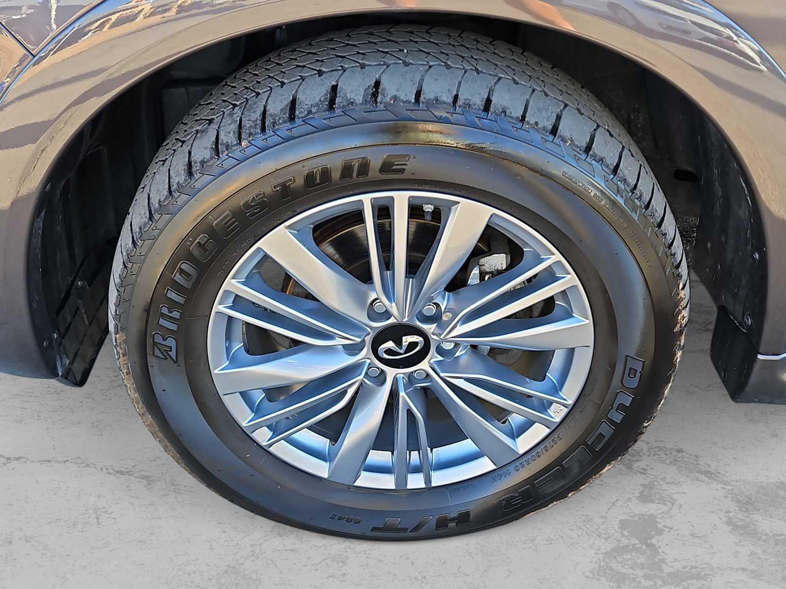 Thumbnail: 2024 INFINITI QX80 - 12