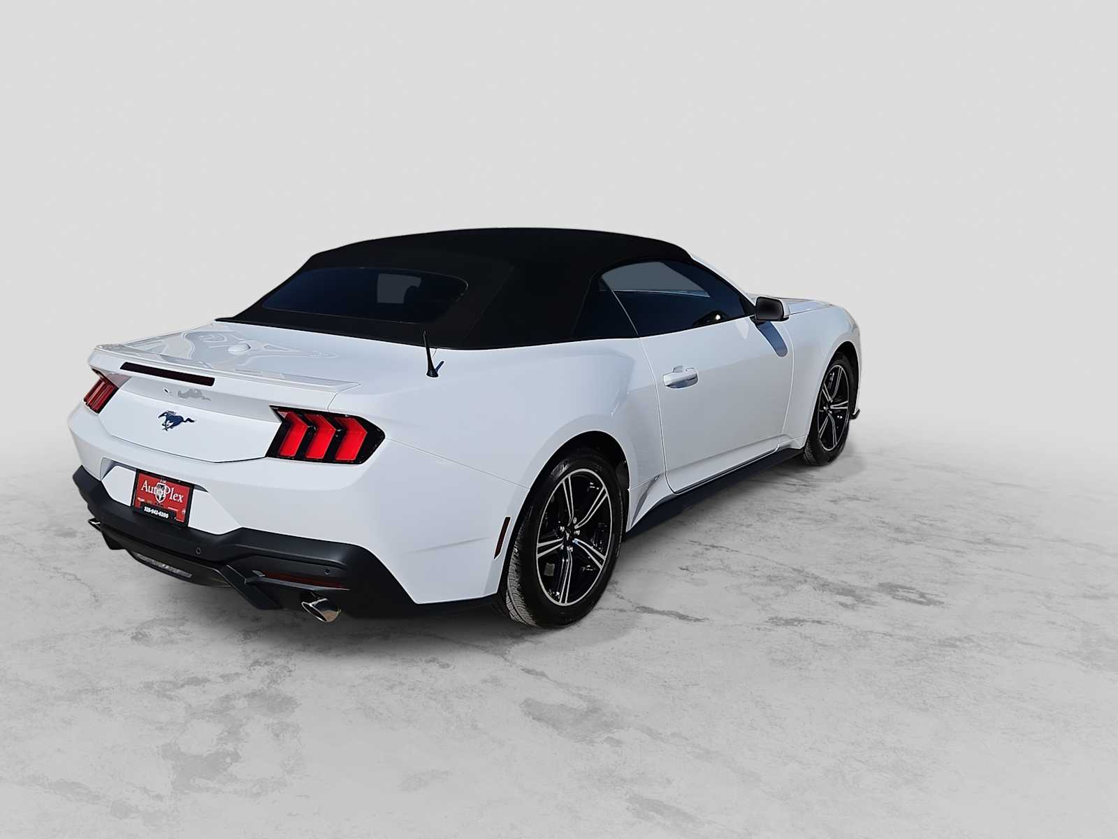 Thumbnail: 2025 Ford Mustang - 8