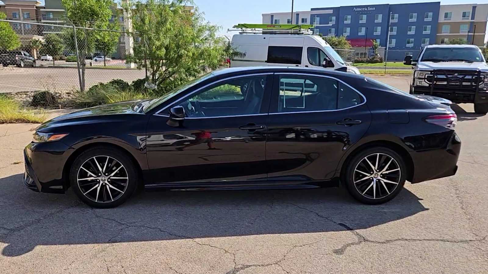 Thumbnail: 2023 Toyota Camry - 5