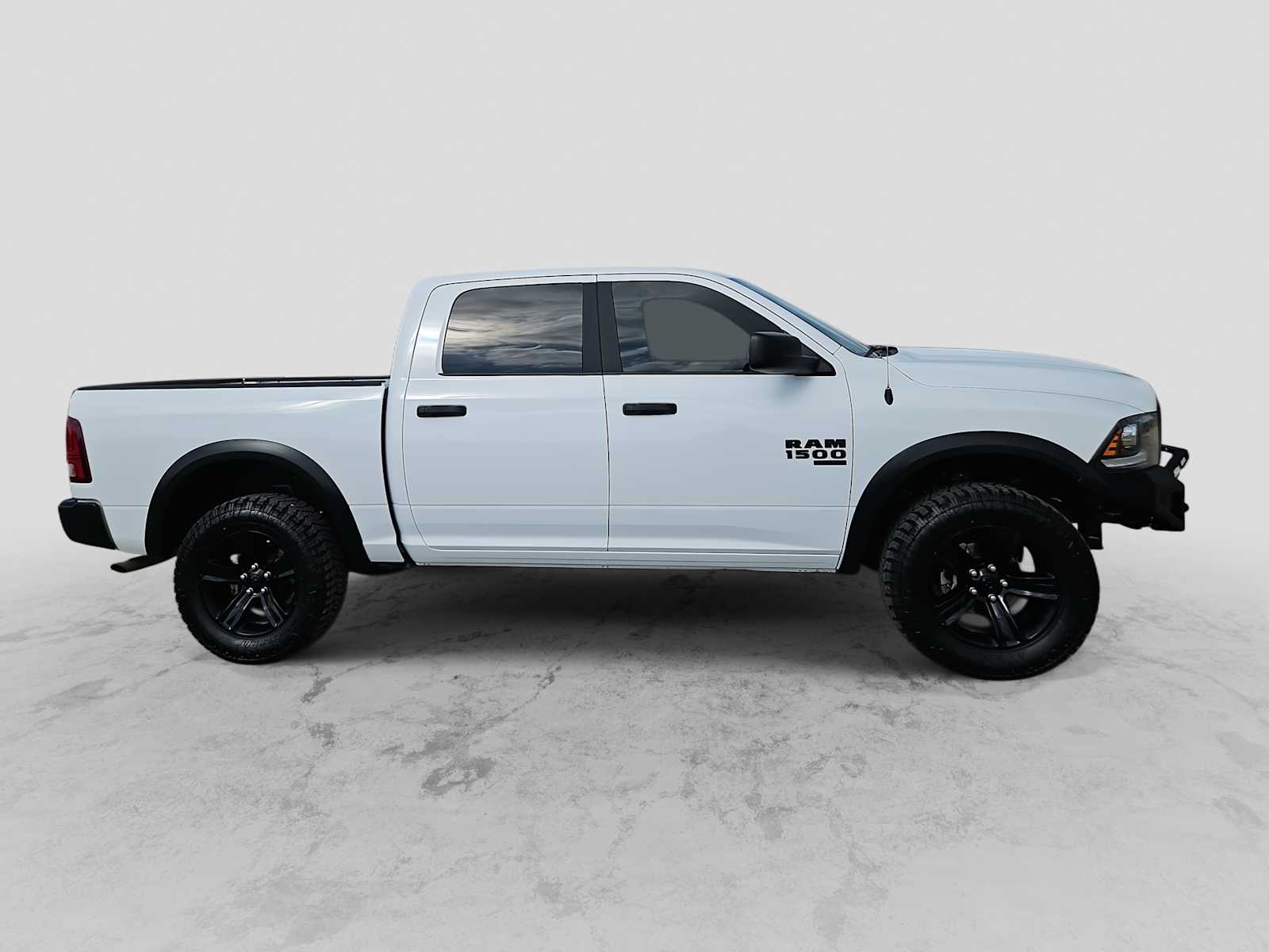 Thumbnail: 2024 RAM 1500 Classic - 9