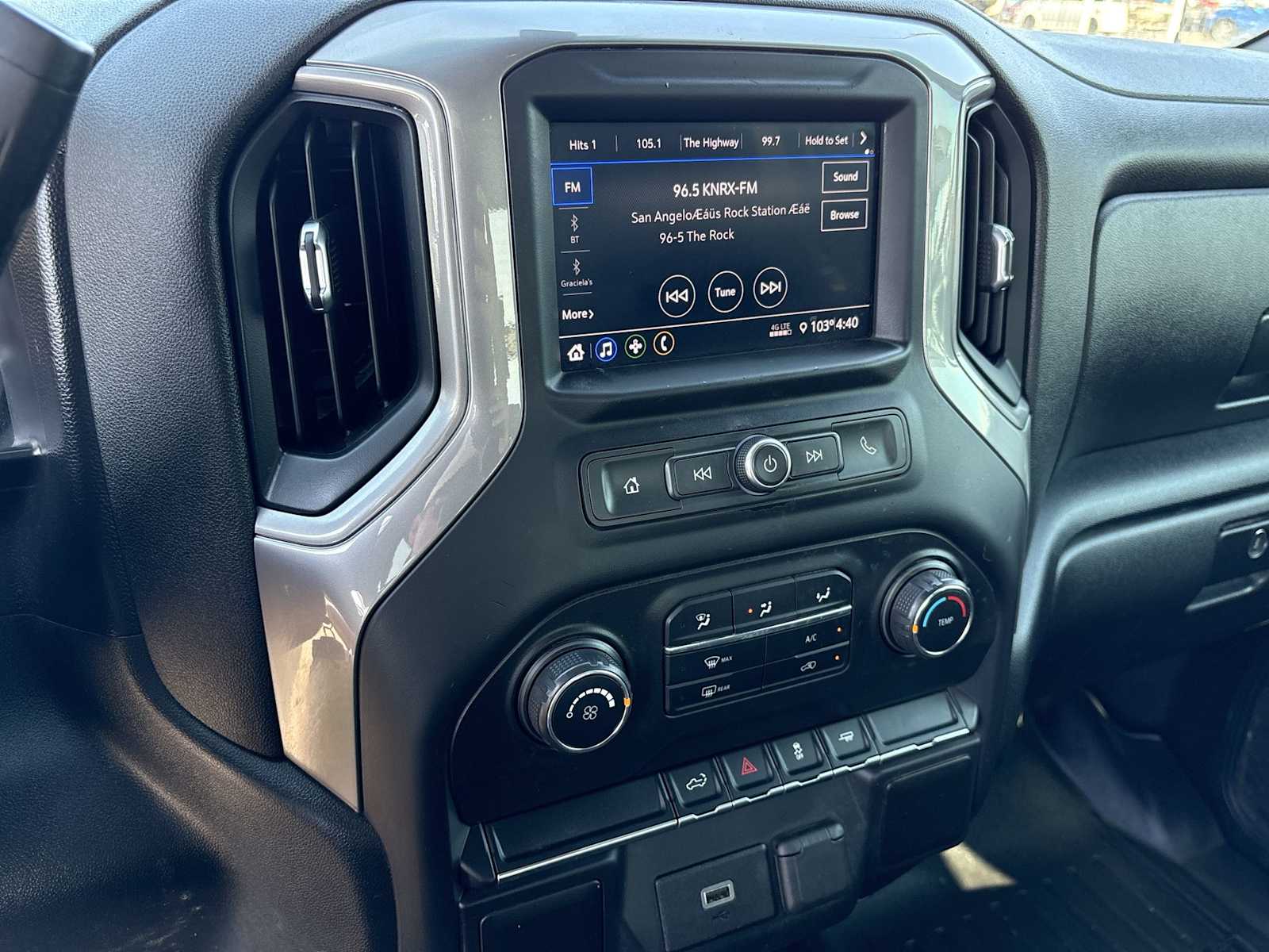 Thumbnail: 2020 Chevrolet Silverado 1500 - 20