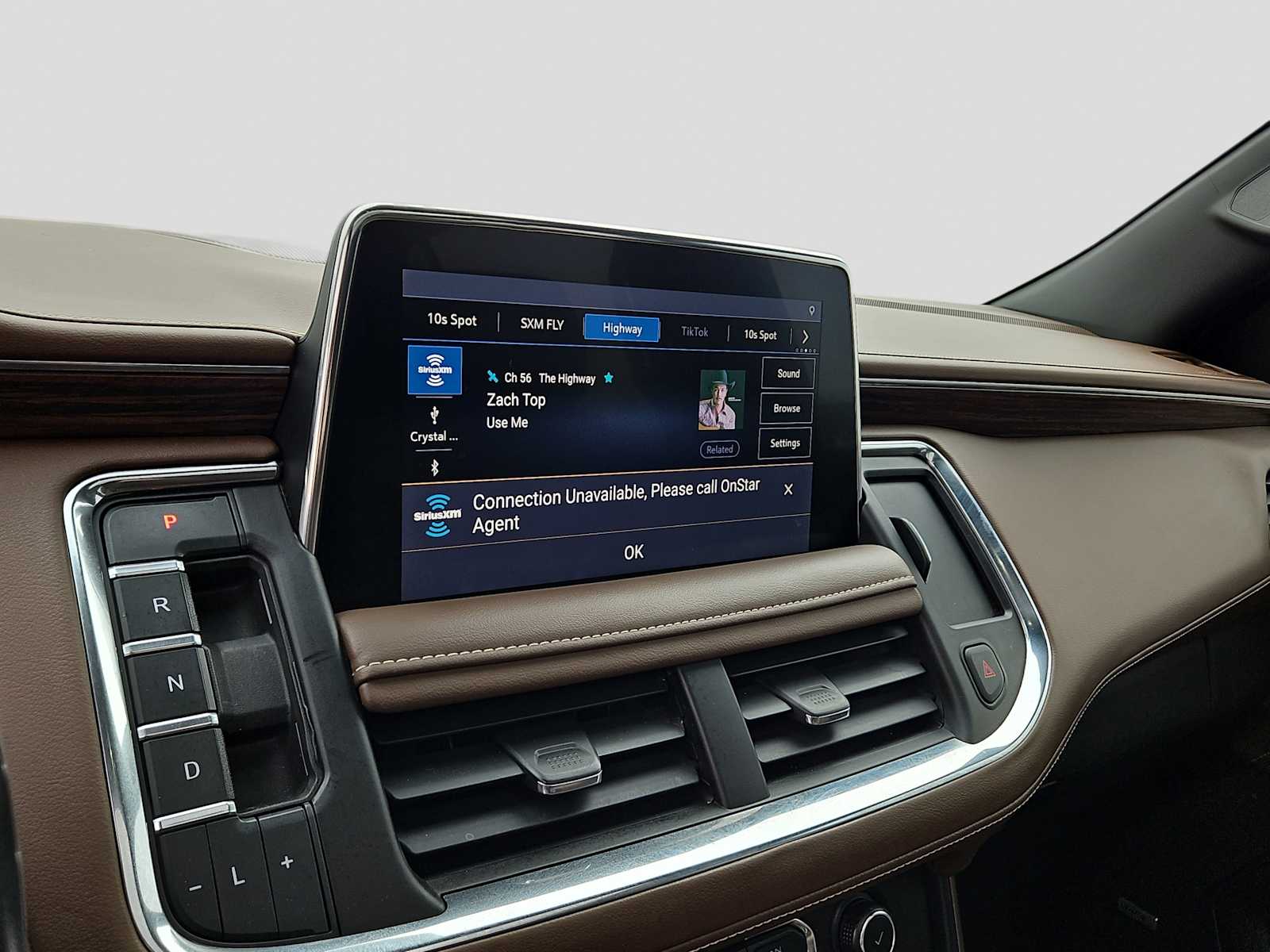 Thumbnail: 2021 Chevrolet Suburban - 24