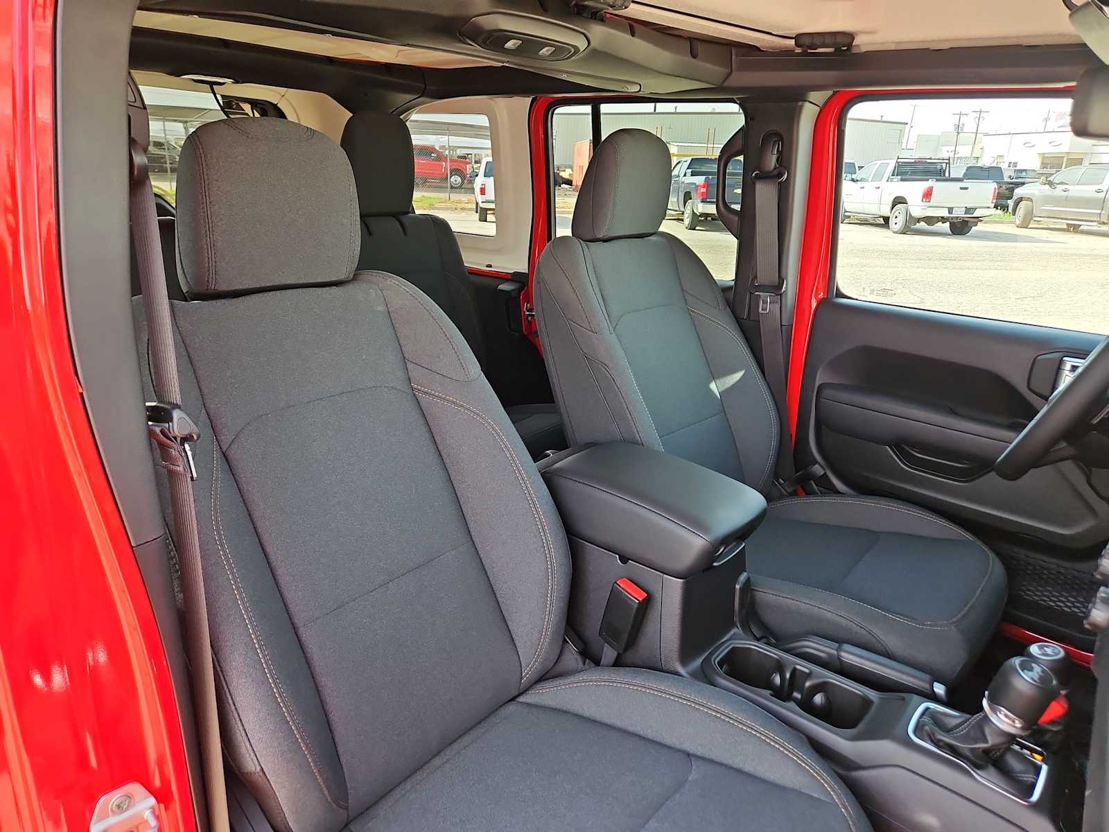 Thumbnail: 2025 Jeep Wrangler - 21