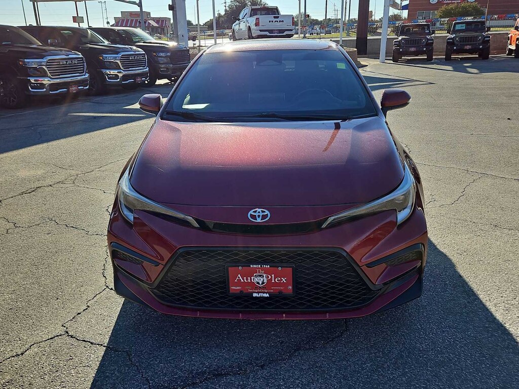 Used 2023 Toyota Corolla SE Sedan