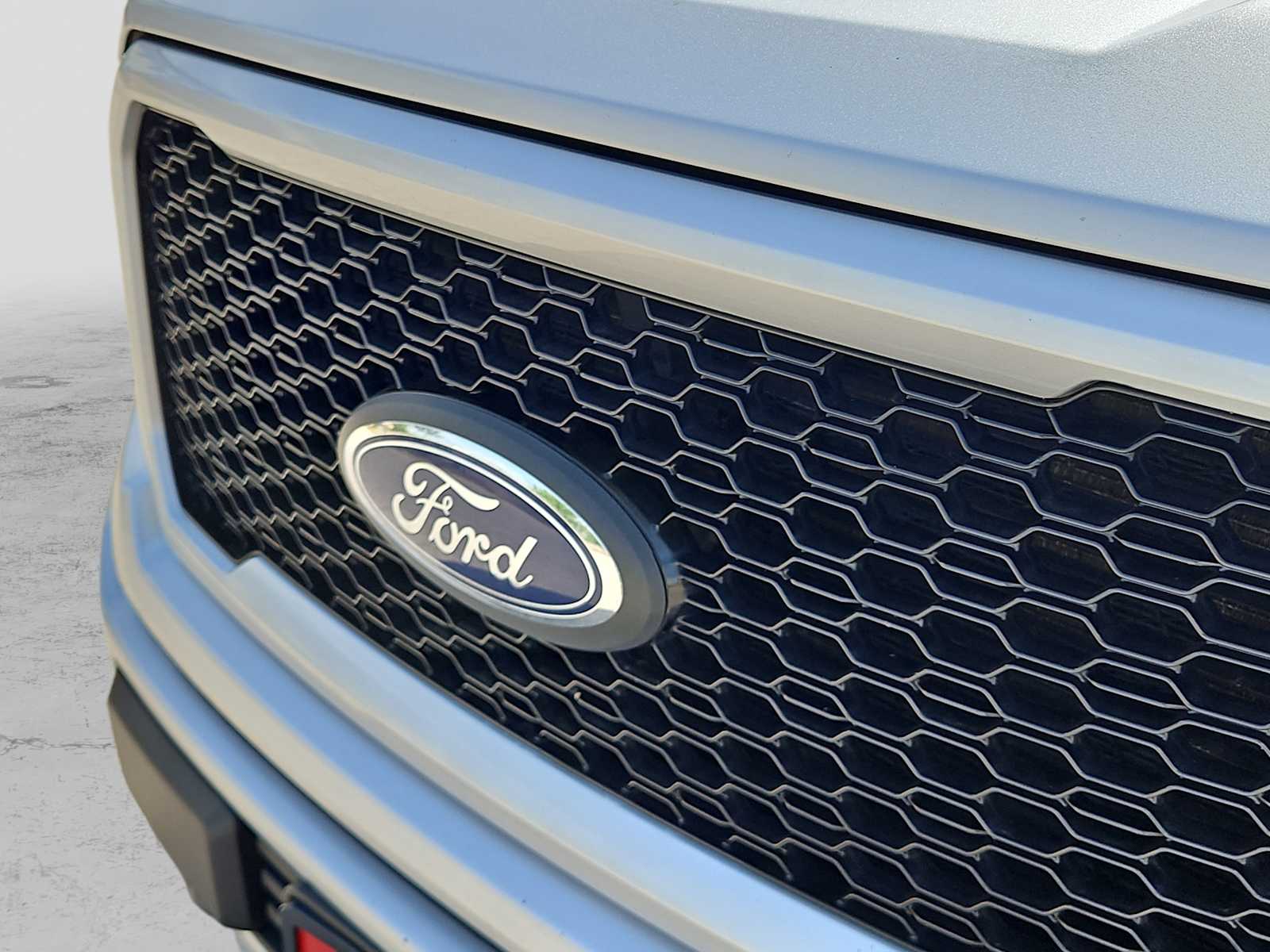 Thumbnail: 2019 Ford F-150 - 13