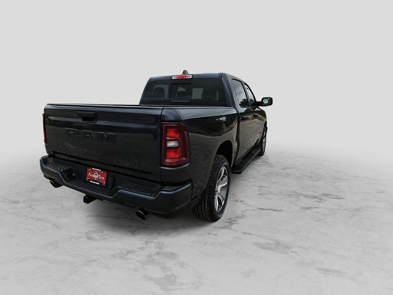Thumbnail: 2026 RAM 1500 - 8
