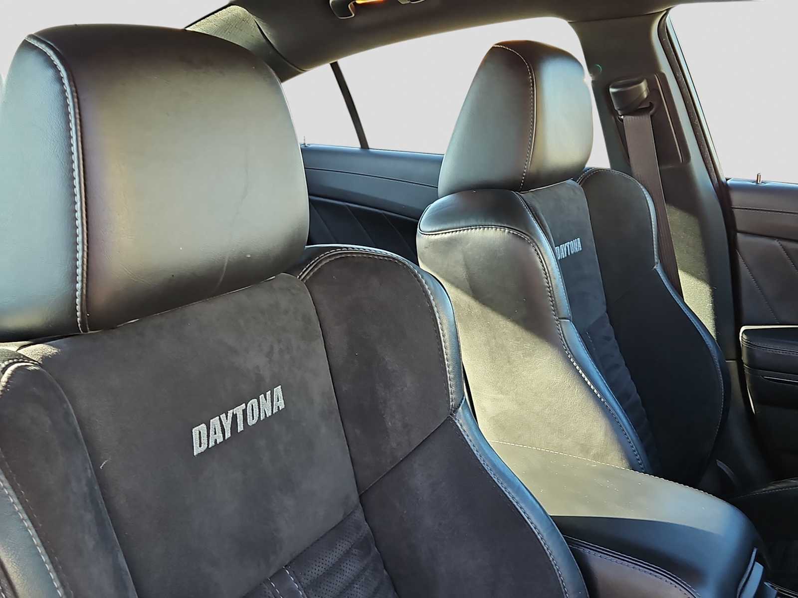 Thumbnail: 2021 Dodge Charger - 18