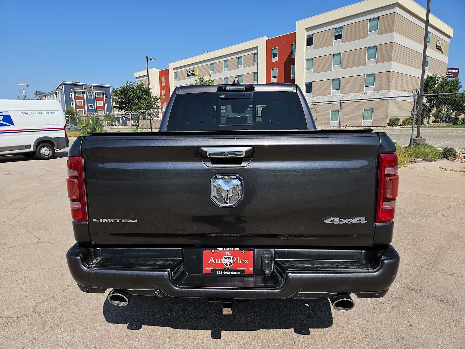 Thumbnail: 2021 RAM 1500 - 13