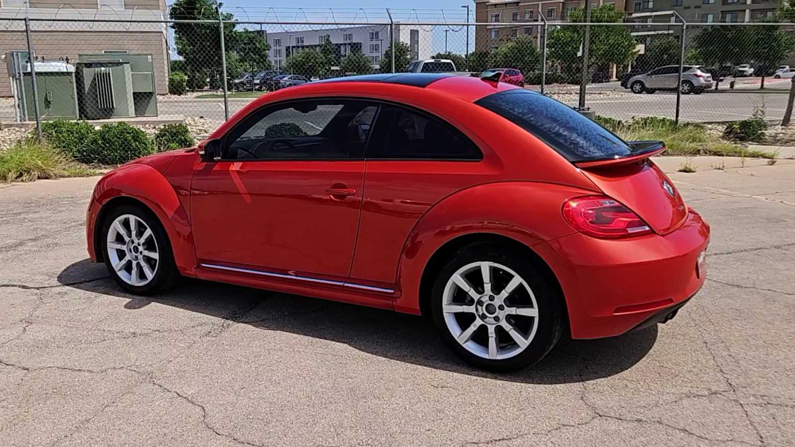 2016 Volkswagen Beetle SE 5