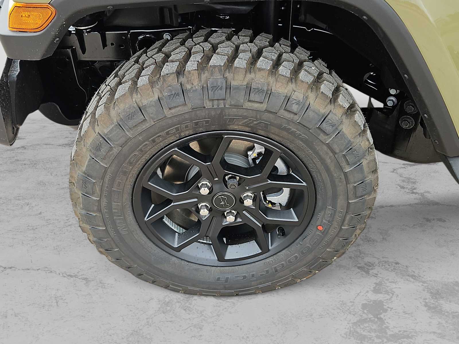 Thumbnail: 2026 Jeep Gladiator - 12