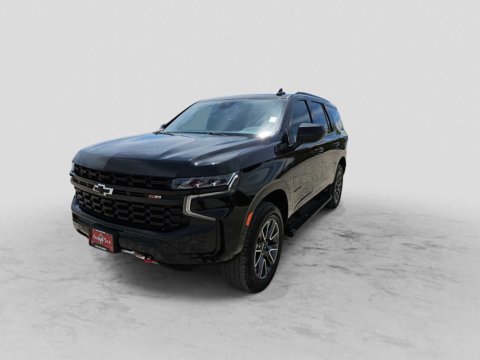 Thumbnail: 2023 Chevrolet Tahoe - 4