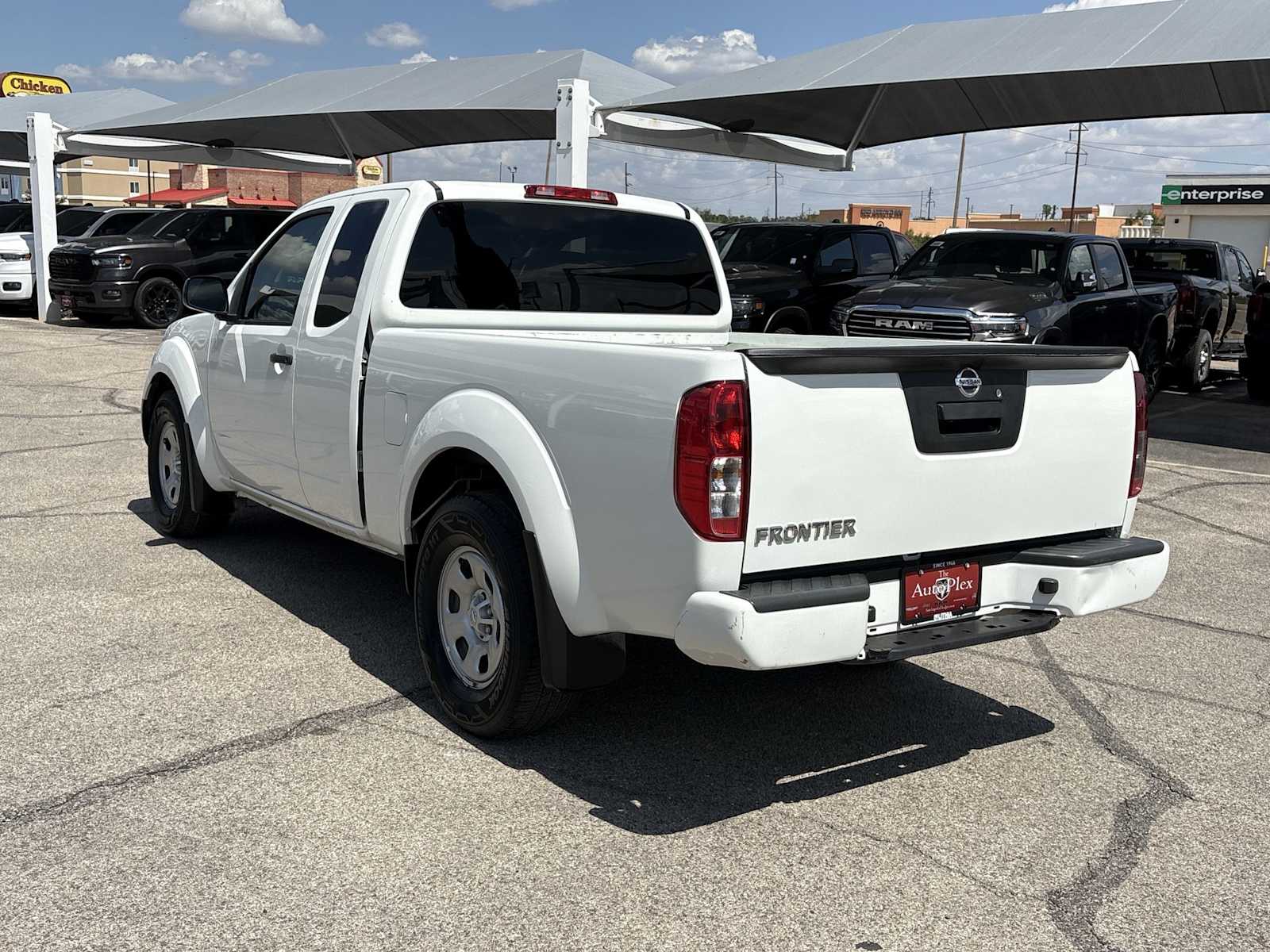 Thumbnail: 2021 Nissan Frontier - 6