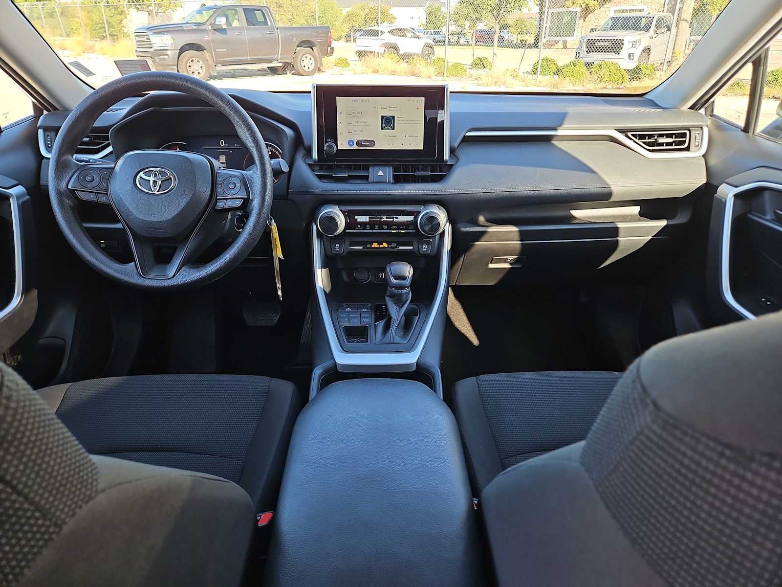 Thumbnail: 2024 Toyota RAV4 - 19