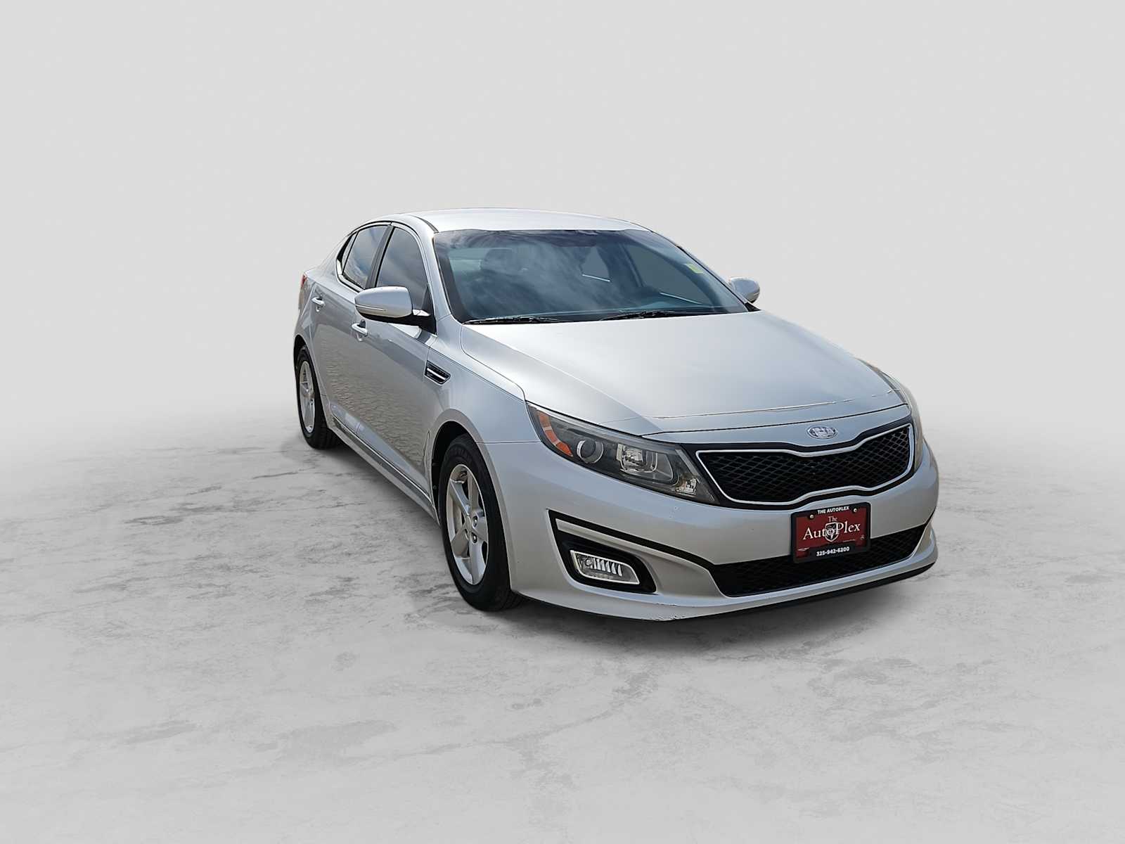 Thumbnail: 2015 Kia Optima - 2