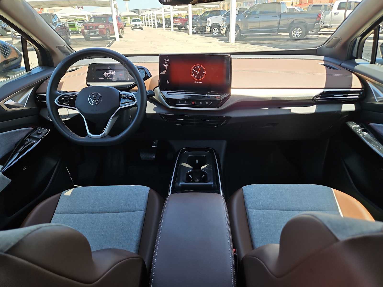 Thumbnail: 2023 Volkswagen ID.4 - 19