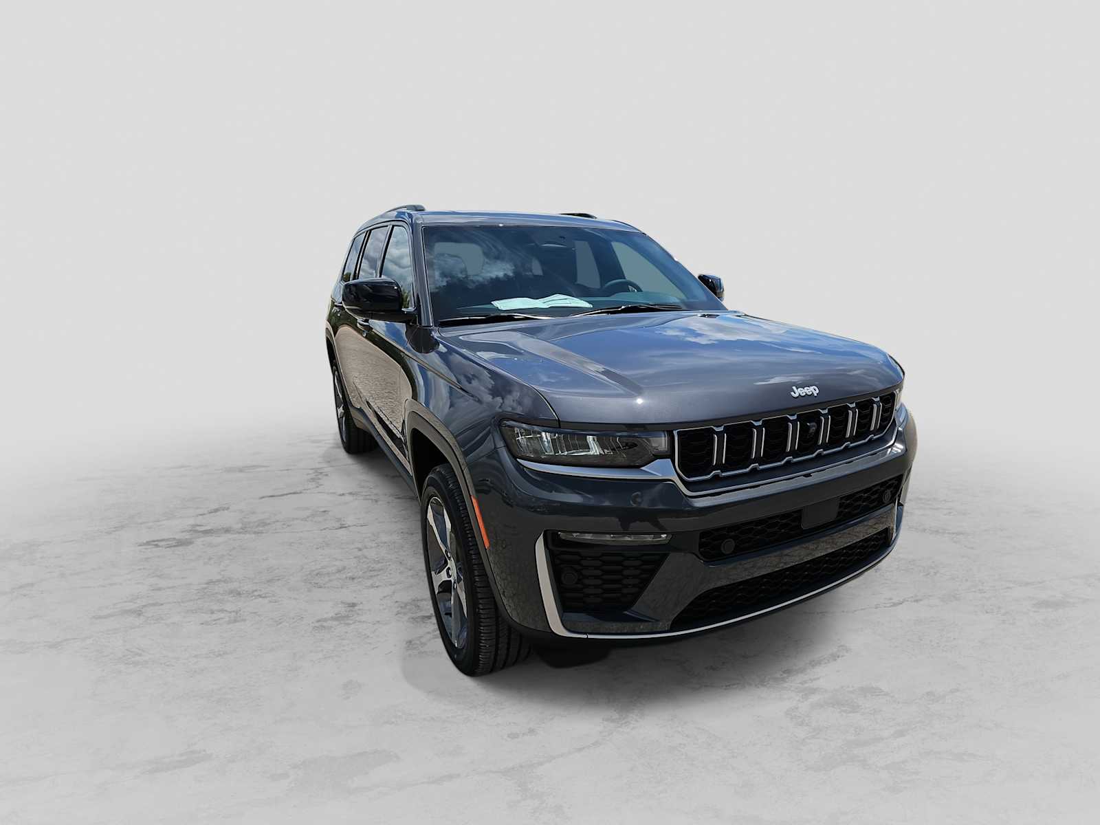 Thumbnail: 2026 Jeep Grand Cherokee L - 2