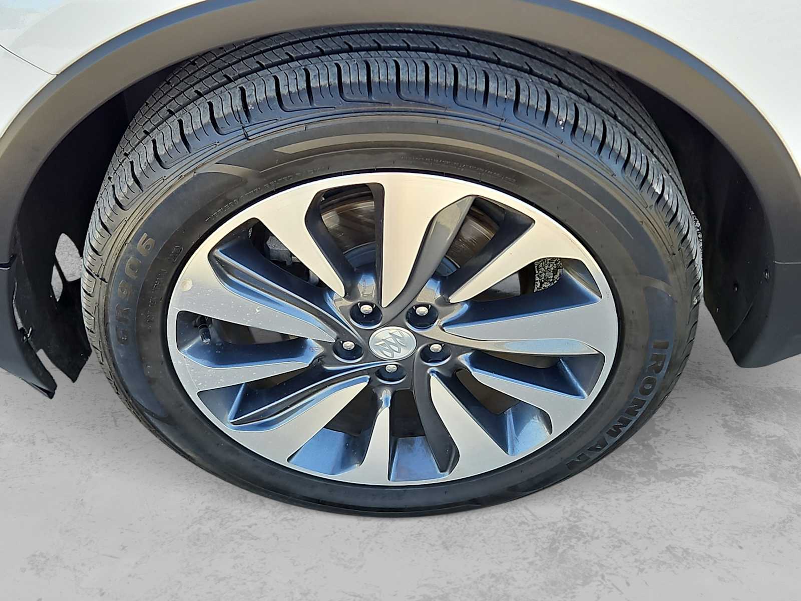 Thumbnail: 2022 Buick Encore - 12