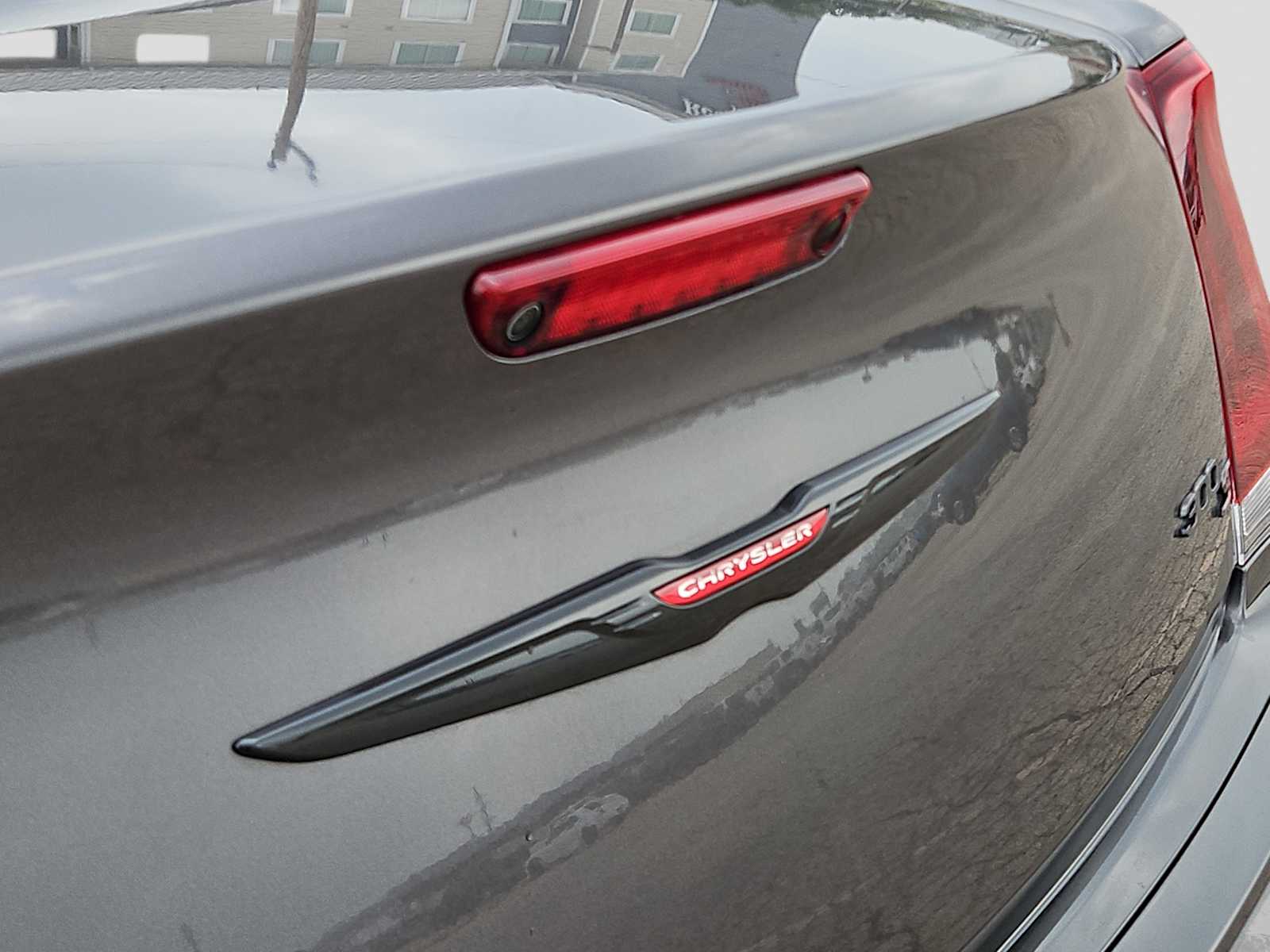 Thumbnail: 2023 Chrysler 300 - 11