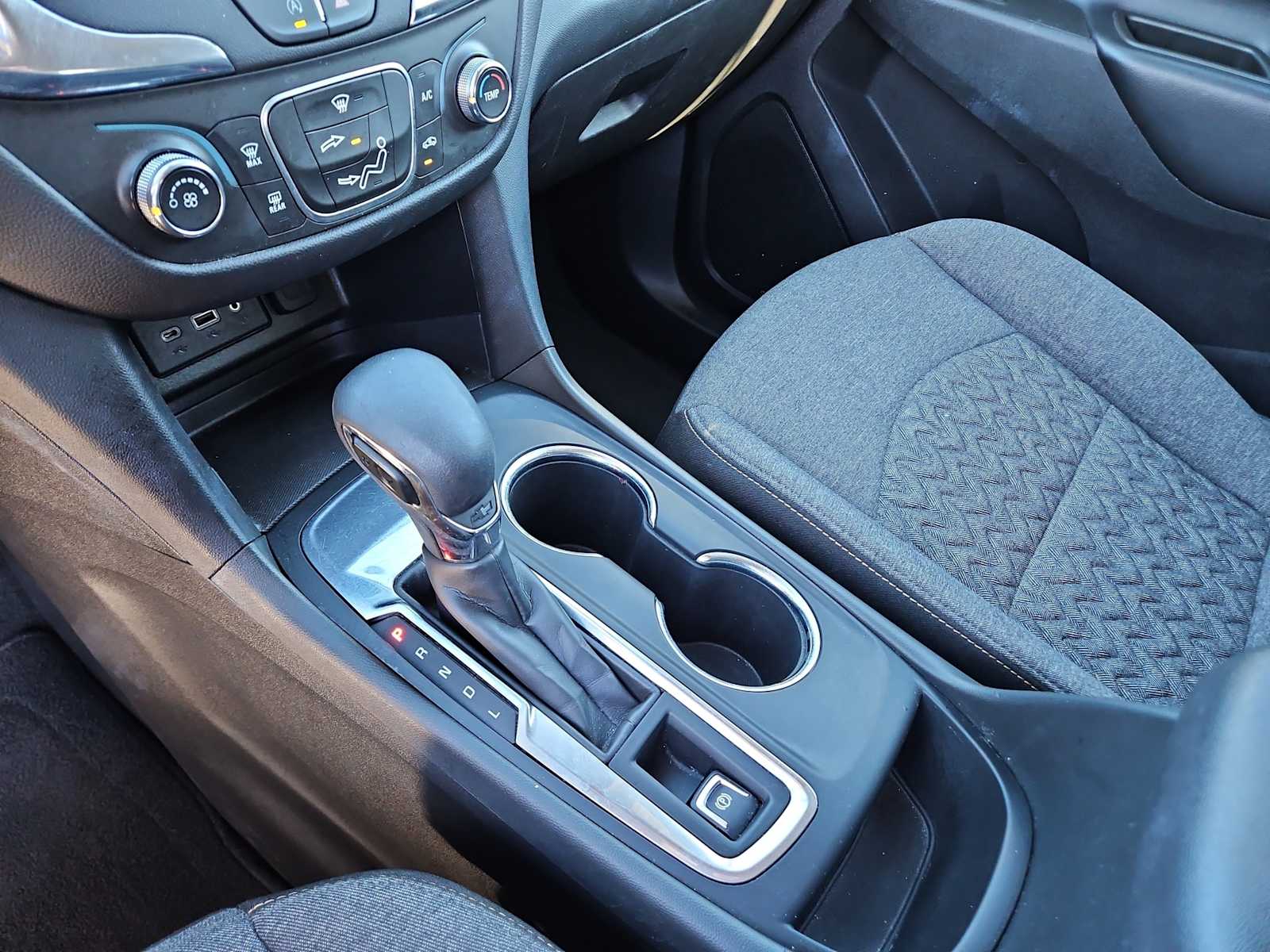 Thumbnail: 2023 Chevrolet Equinox - 20