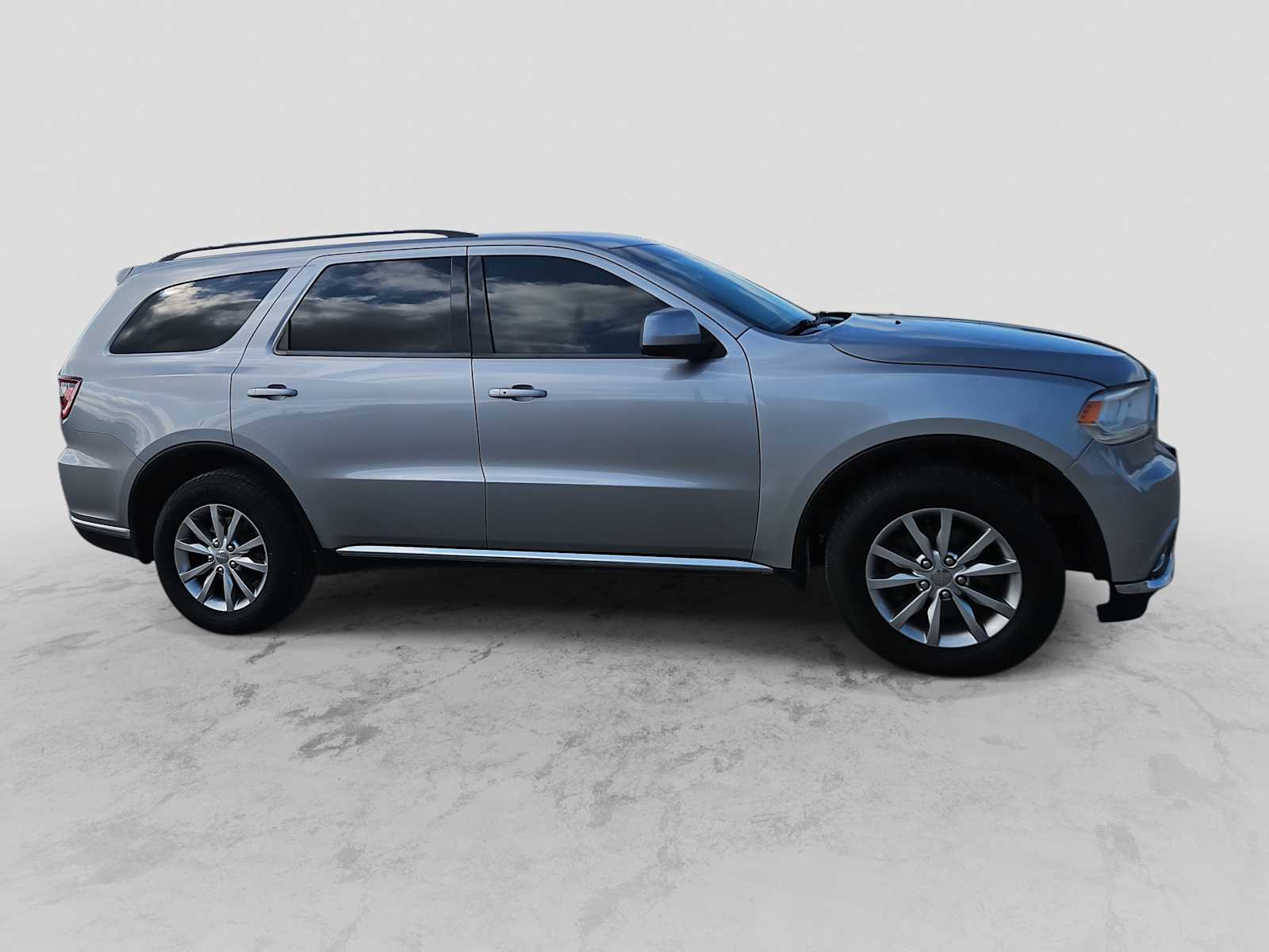 Thumbnail: 2016 Dodge Durango - 9