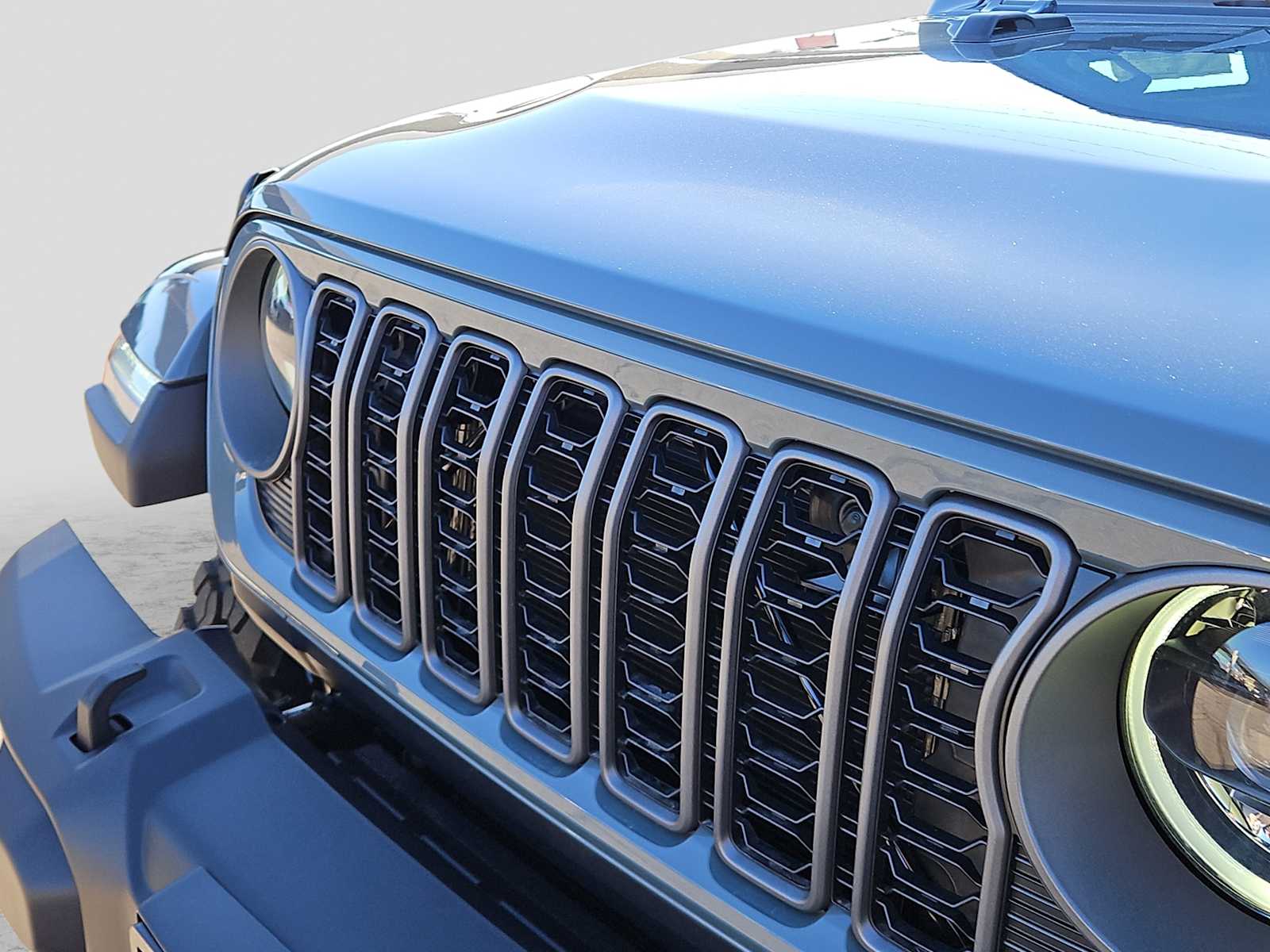 Thumbnail: 2026 Jeep Gladiator - 13