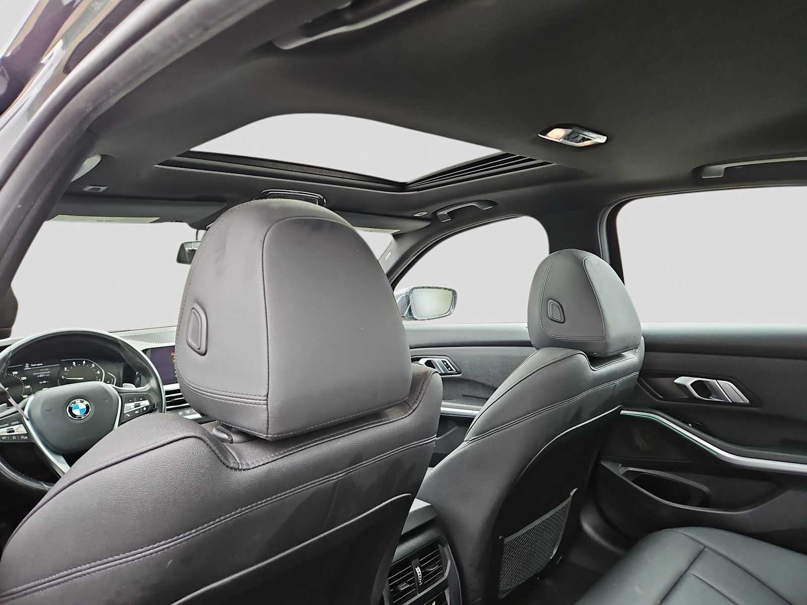 Thumbnail: 2021 BMW 3 Series - 16