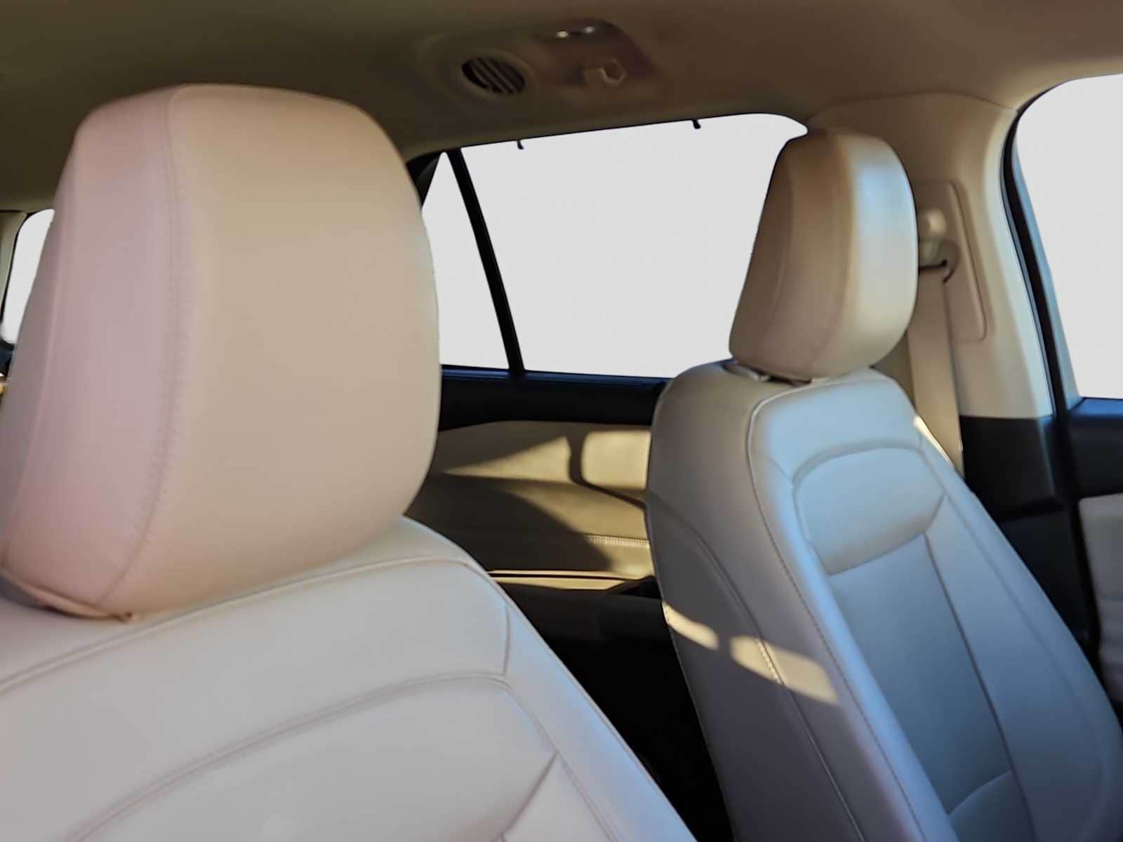 Thumbnail: 2024 Ford Explorer - 17