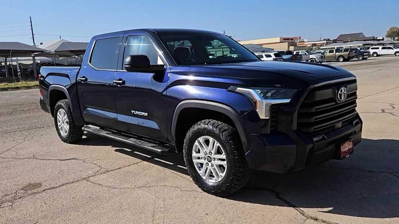 Used 2022 Toyota Tundra SR5 with VIN 5TFLA5DB6NX001333 for sale in San Angelo, TX