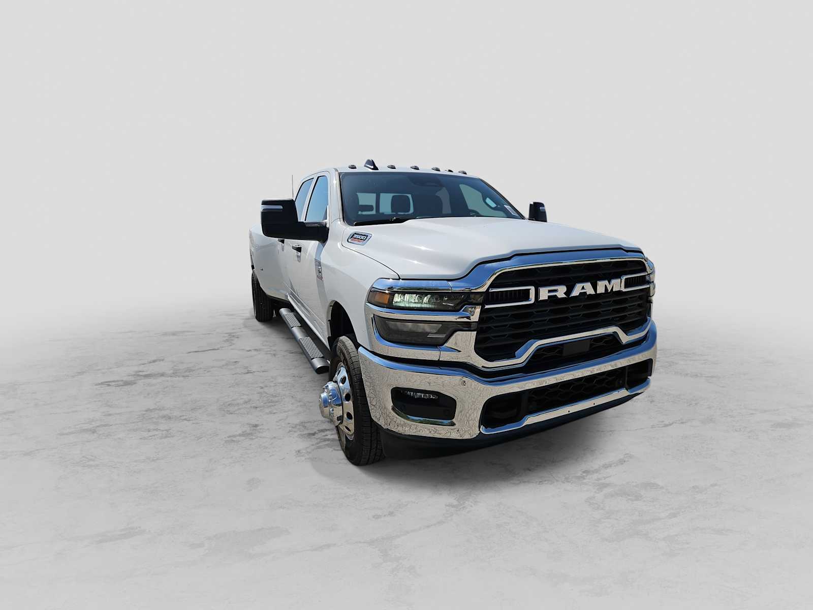 Thumbnail: 2026 RAM 3500 - 2